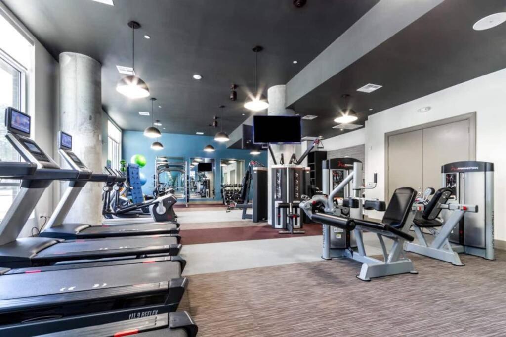Apto 1 Bed - Kitchen - Free Parking Apartment Houston Exterior foto