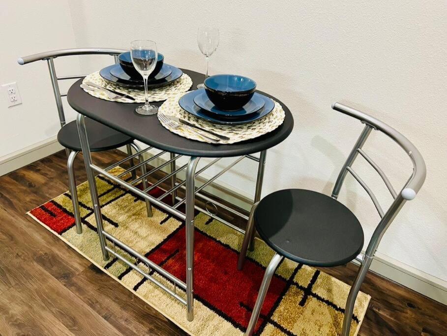 Apto 1 Bed - Kitchen - Free Parking Apartment Houston Exterior foto